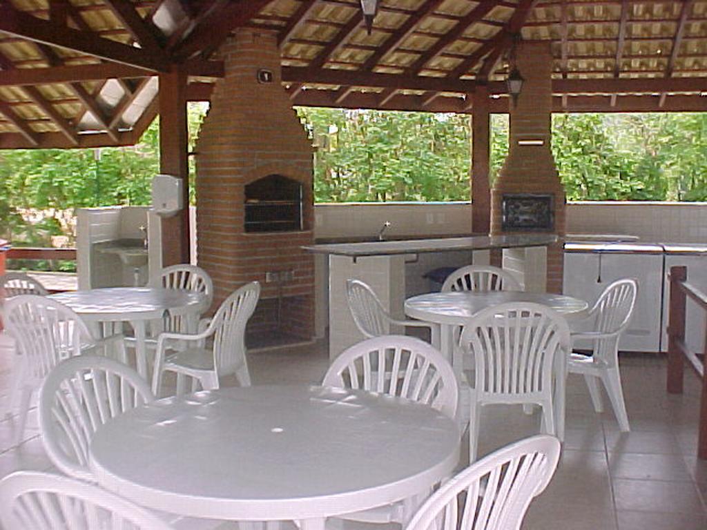 Condominio Wembley Tenis Ubatuba Exterior photo